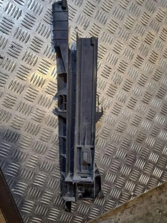 Support de radiateur BMW X5 E70 OEM 7799762 image 2