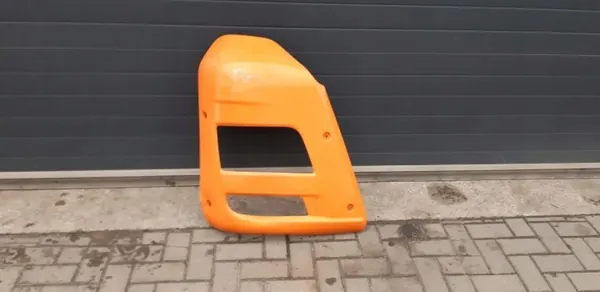 MAN rechter koplampkap metalen afdekking OEM image 2