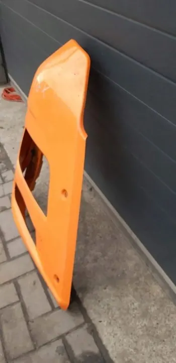MAN rechter koplampkap metalen afdekking OEM image 5