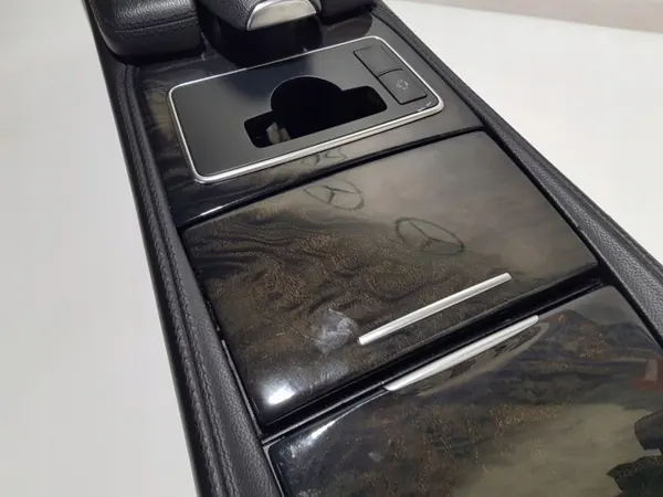 OEM A2186800050 Voorarmsteun voor Mercedes CLS W218 image 4