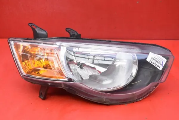 Faro destro Mitsubishi Colt VI 2008-2013 image 2