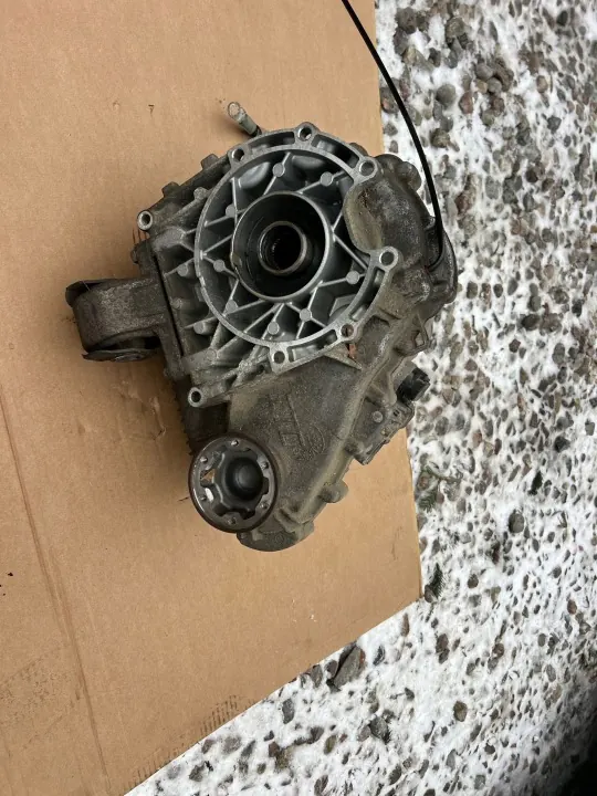 Land Rover växellådsreducerare OEM CPLA-7K780-AB image 4