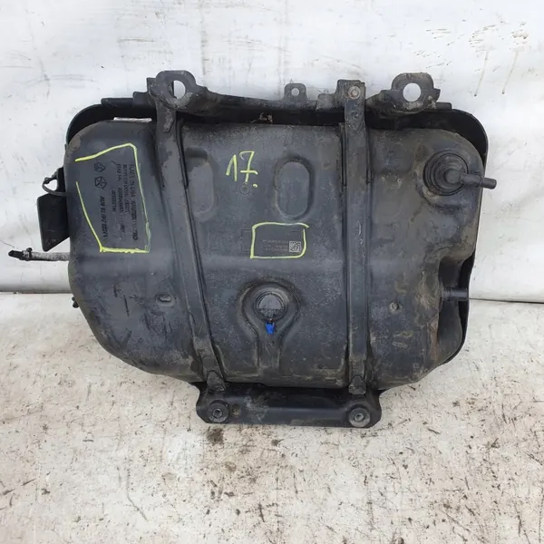 Bomba tanque AdBlue OEM P52030435AD Jeep Grand Cherokee image 2