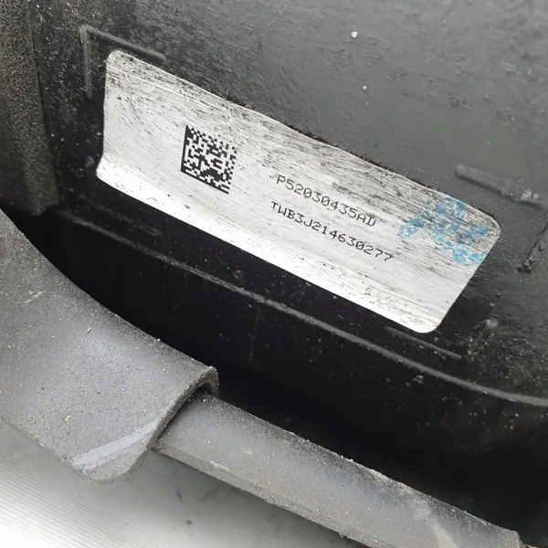 Bomba tanque AdBlue OEM P52030435AD Jeep Grand Cherokee image 9