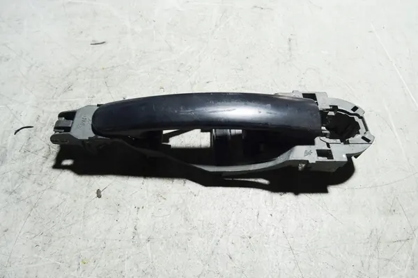 Vasen etuoven kahva VW PASSAT B5 3B0837886K image 3