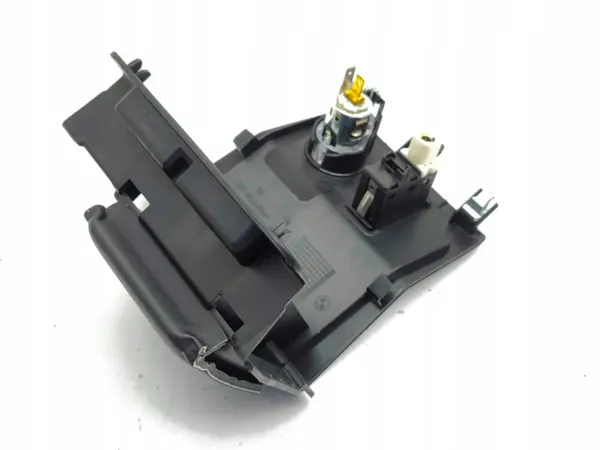 BMW USB-Steckdose OEM 9283144 für i3 2015 image 4