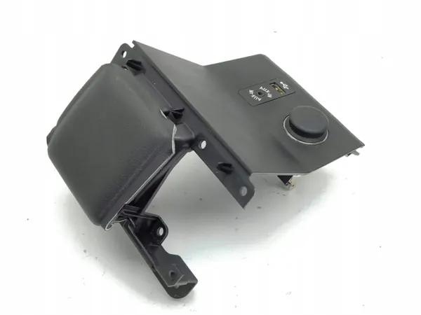 BMW USB-Steckdose OEM 9283144 für i3 2015 image 5