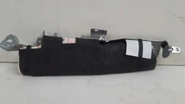 Volvo V60 II vänster sitskudde OEM P32227698 image 3