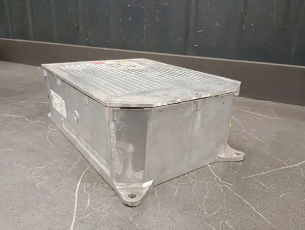 Module chargeur Audi A6 C8 OEM 5QE915681S image 7