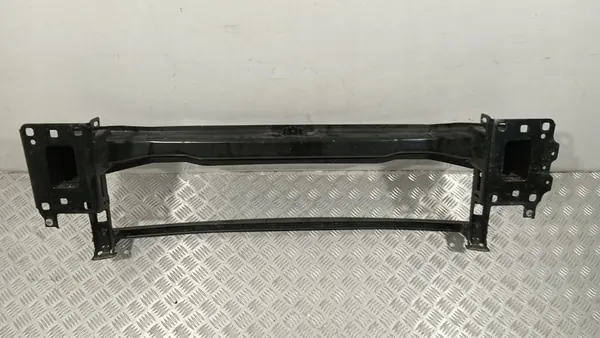 Etupuskuri Skoda Octavia IV 2019-2026 OEM image 8