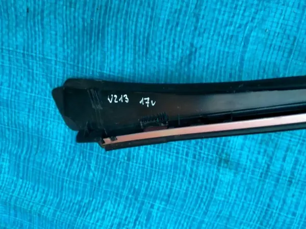 Garniture Pare-brise Mercedes W213 OEM 310126173915 Avant Droit/Gauche image 8
