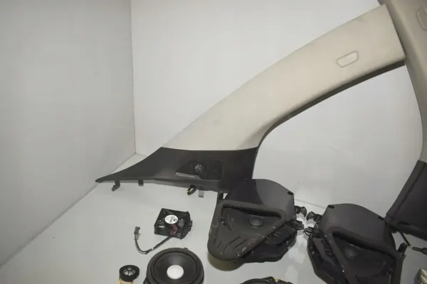 Système audio BMW OE OEM 9364956 pour i3 (I01) image 6