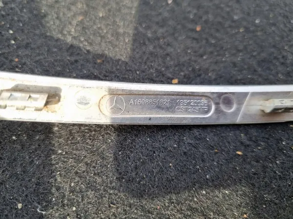 Rivestimento paraurti anteriore Mercedes W245 B Class L P A1698851821 image 3