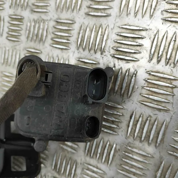 Porsche Taycan Luftfederungskompressor OEM 9J1616006D image 5