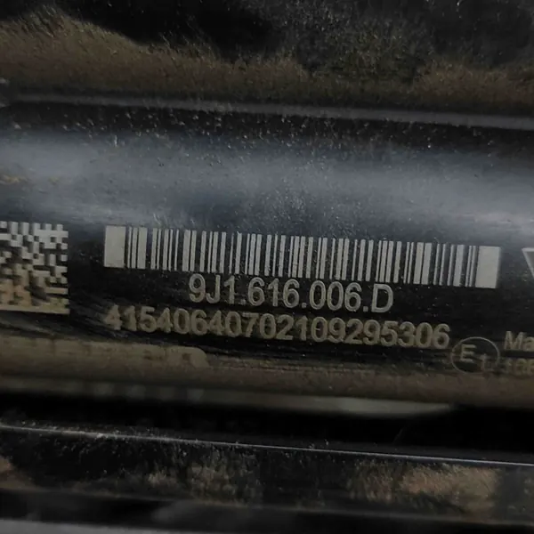 Porsche Taycan Luftfederungskompressor OEM 9J1616006D image 9