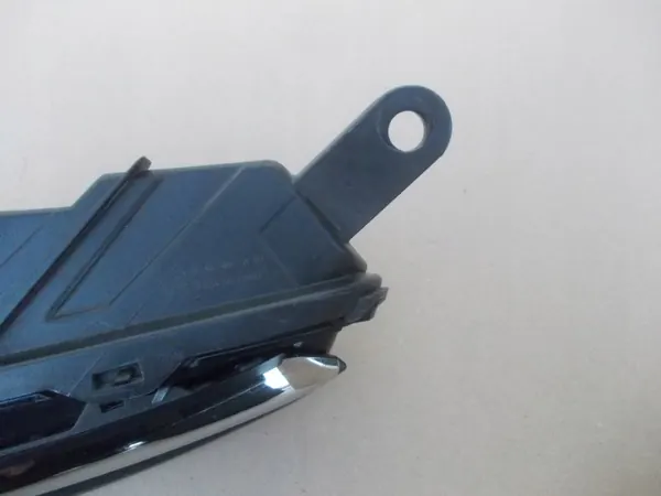 Luz DRL esquerda OEM 9833480680-03 para Citroen C3 III image 3
