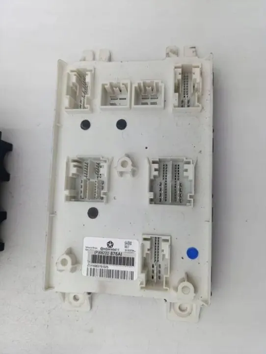 Conjunto Ignição OEM P68267021AE para Chrysler Pacifica image 7