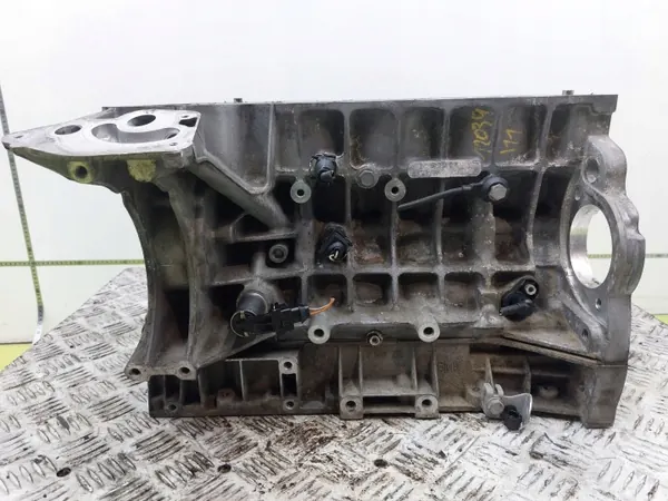 BMW Motorblok M43B20AY OEM - Gebruikt origineel image 4