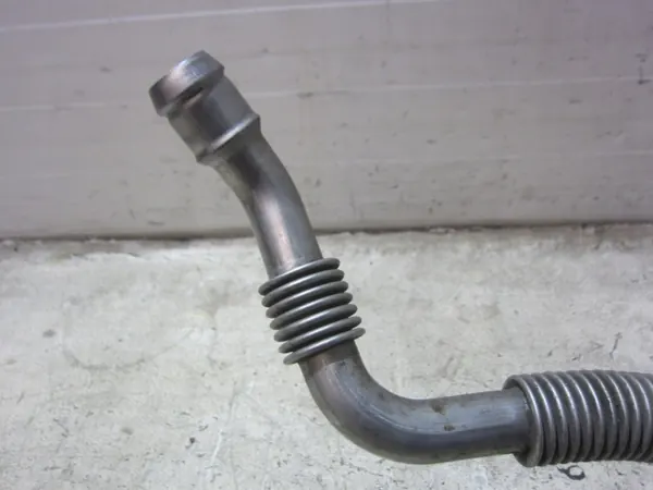BMW 3 F34 N26 Bränsle Inloppsrör OEM 16117431129 image 6