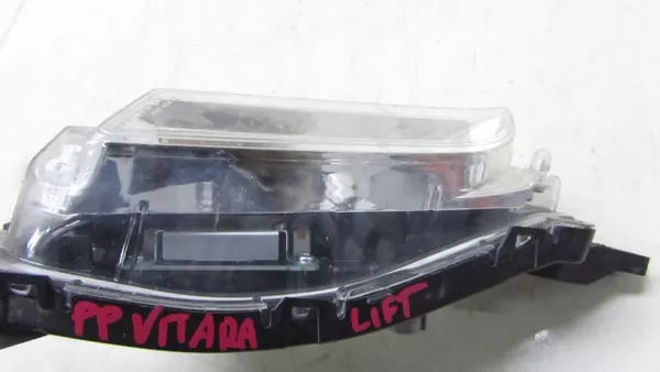 Suzuki Vitara III Halogéneo LED DRL Direito Dianteiro OEM 025/036 image 4