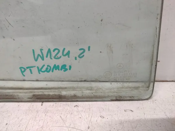 Vidro triângulo direito traseiro Mercedes W124 OEM image 3