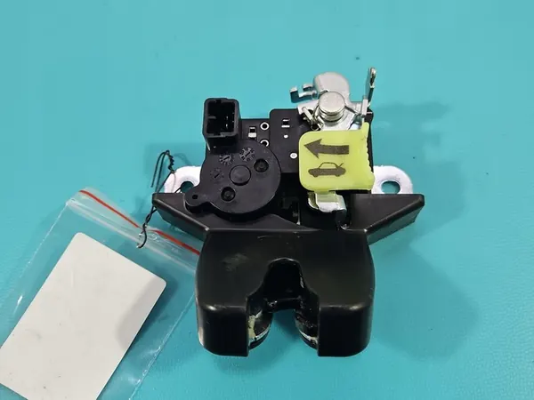 Baklucka Lås 81230F2010 Hyundai Elantra VI 15-20 image 4