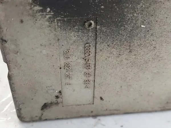 Keskitulppapumppu OEM 8L0862257E Audi A3/A4:lle image 3
