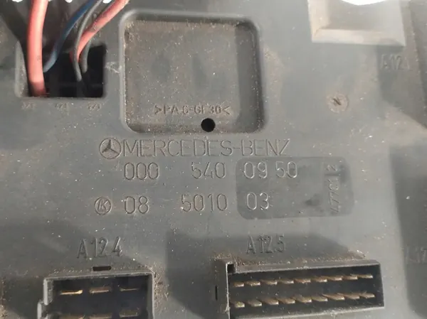 Sulakekaappi OEM 0005400950 VW LT Mercedes Sprinter image 4