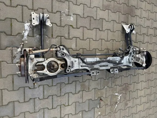 Opel Insignia B Taka-akselin jousituspalkki FDT2306 image 3