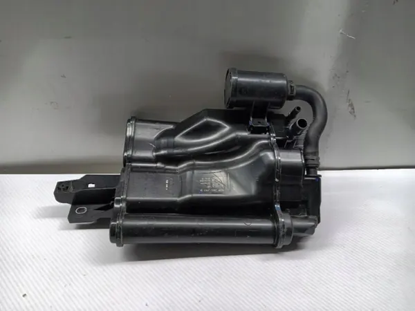 Hiilisuodatinsäiliö SEAT CUPRA OEM 5Q0201797D image 2