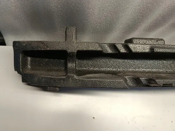 Absorbeur de pare-chocs avant Nissan OEM 620990HV00A image 3