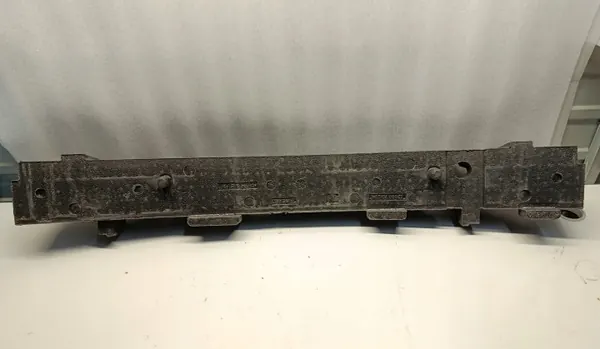 Absorbeur de pare-chocs avant Nissan OEM 620990HV00A image 9