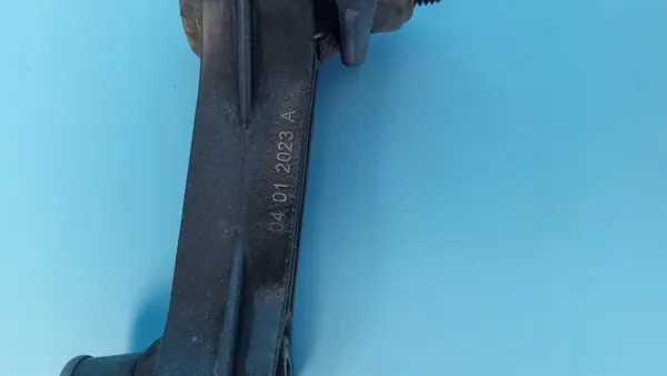Mercedes A2473203300 Stabilisatorlenker hinten - Gebraucht image 5