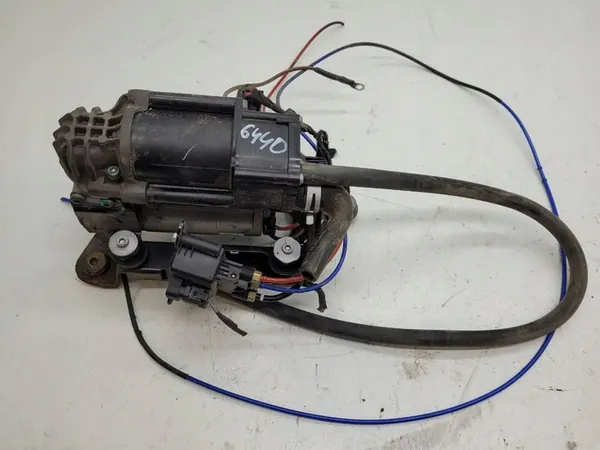 BMW 6 G32 GT G30 Suspension Compressor 26071679 image 1