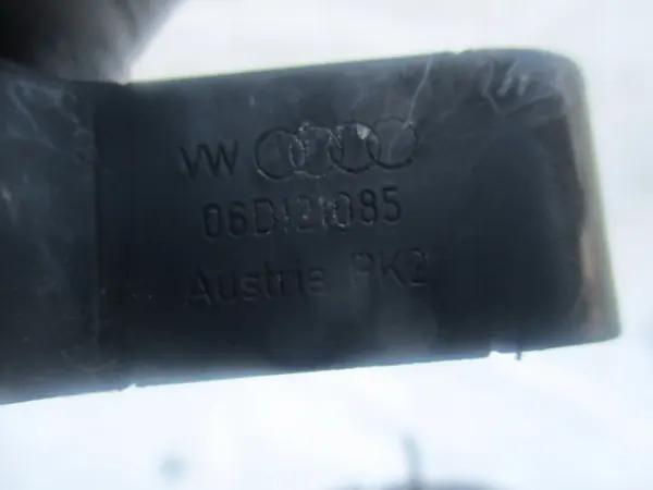 Vesiputken liitin VW Golf V Audi A3 A4 2.0 TFSI image 6