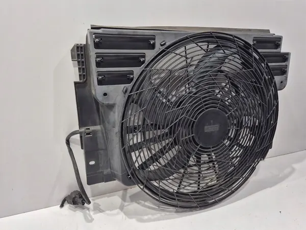 Kylfläkt med hölje BMW X5 E53 image 2