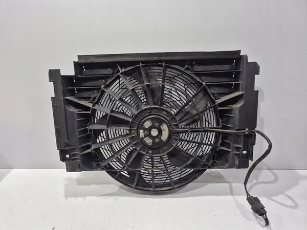 Kylfläkt med hölje BMW X5 E53 image 5