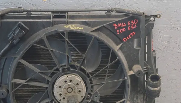 Ventilador BMW OEM JKM23603 para Motor 2.0D - Usado image 4