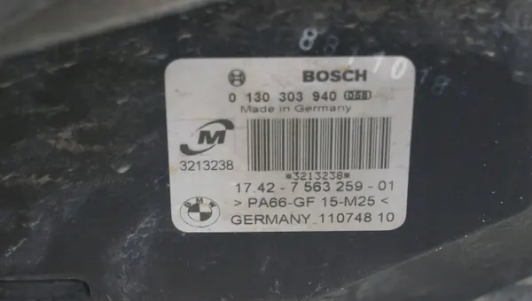 Ventilador BMW OEM JKM23603 para Motor 2.0D - Usado image 8