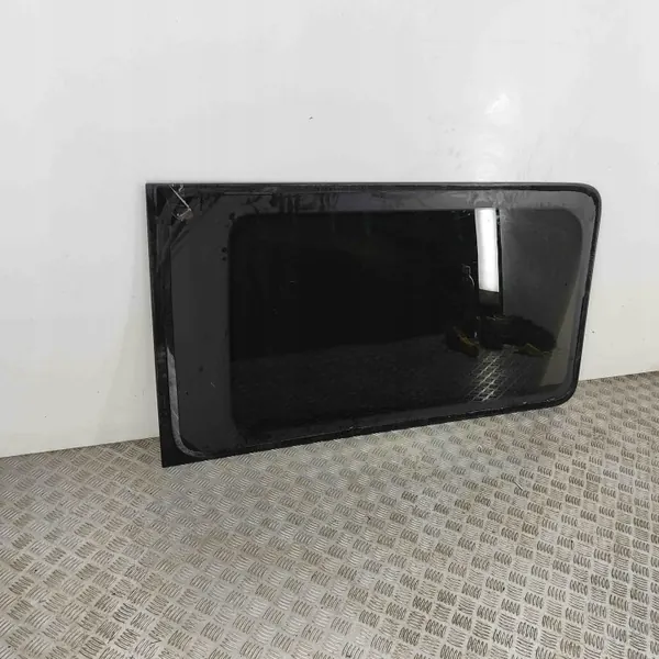 Vitre latérale gauche arrière OEM GK31B29751AC image 6