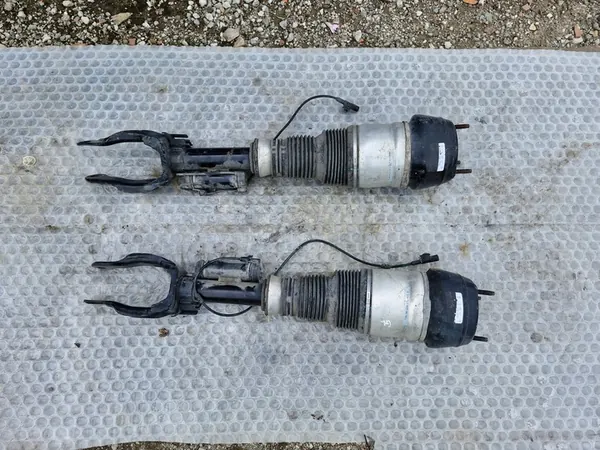 Amortisseur pneumatique avant MERCEDES GL W166 X166 gauche ou droit image 1