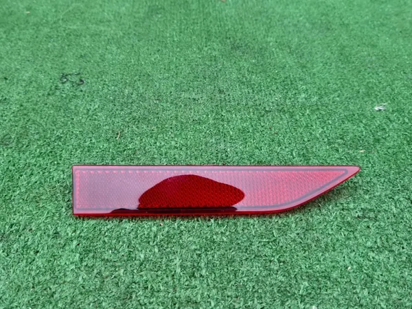 Refletor traseiro direito Audi A4 B9 OEM 8W0945104B image 2