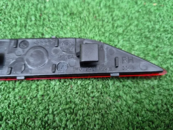 Refletor traseiro direito Audi A4 B9 OEM 8W0945104B image 5