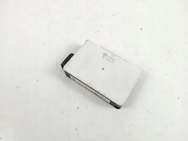 Module de surveillance d'angle mort BMW 6775363 image 2