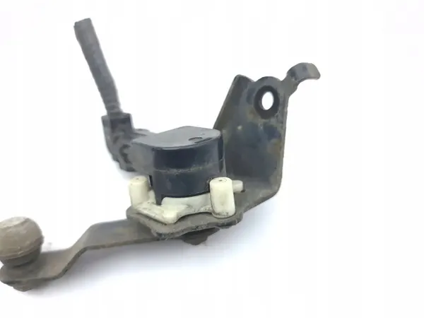 Toyota RAV4 XA50 2019 Heck-Niveausensor OEM 9E2911 image 8