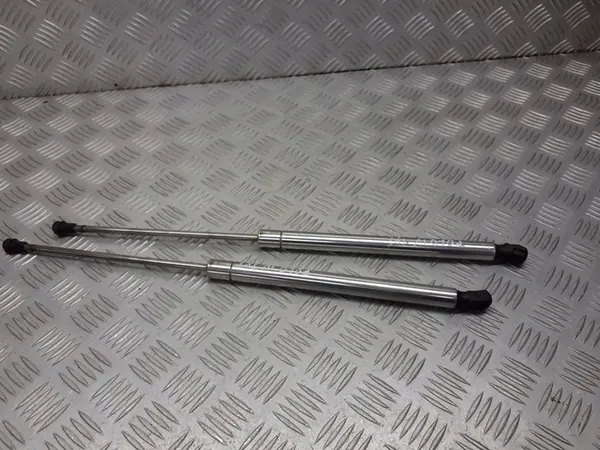 Takaluukun iskunvaimentimet VW Polo IV 6Q6827550 image 3