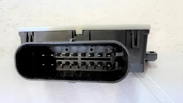 Sensor radar asistente cambio de carril BMW OEM 5A7A559-01 image 3