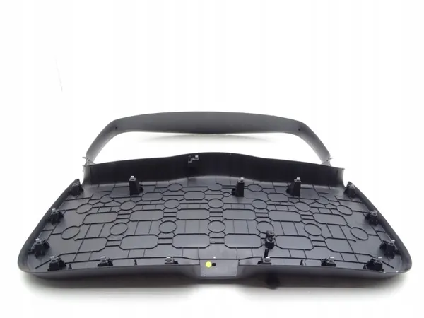 Painel de Revestimento Portão Traseiro OEM 5L6867975B Skoda Yeti I image 4