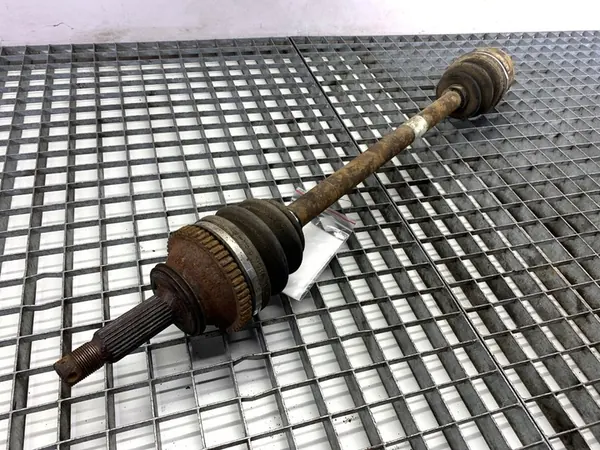 Höger Bakaxel Hyundai Santa Fe I 49600-26211 image 2