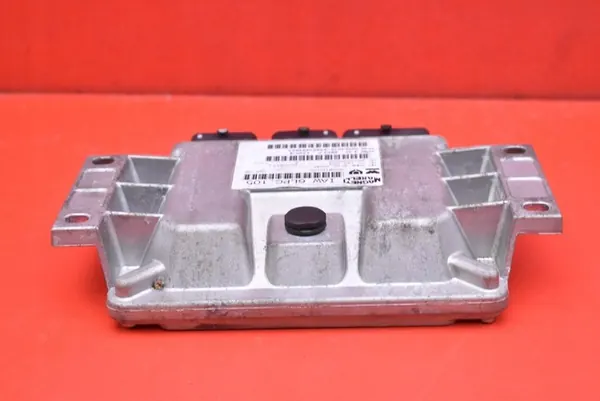 Moottorin ohjausyksikkö Peugeot 207 1.4 16V 9663380880 image 6